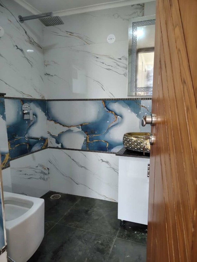 Bathroom, dwarka 3 Bedroom 1710 Sq.Ft. Apartment In Dwarka Delhi 10501629