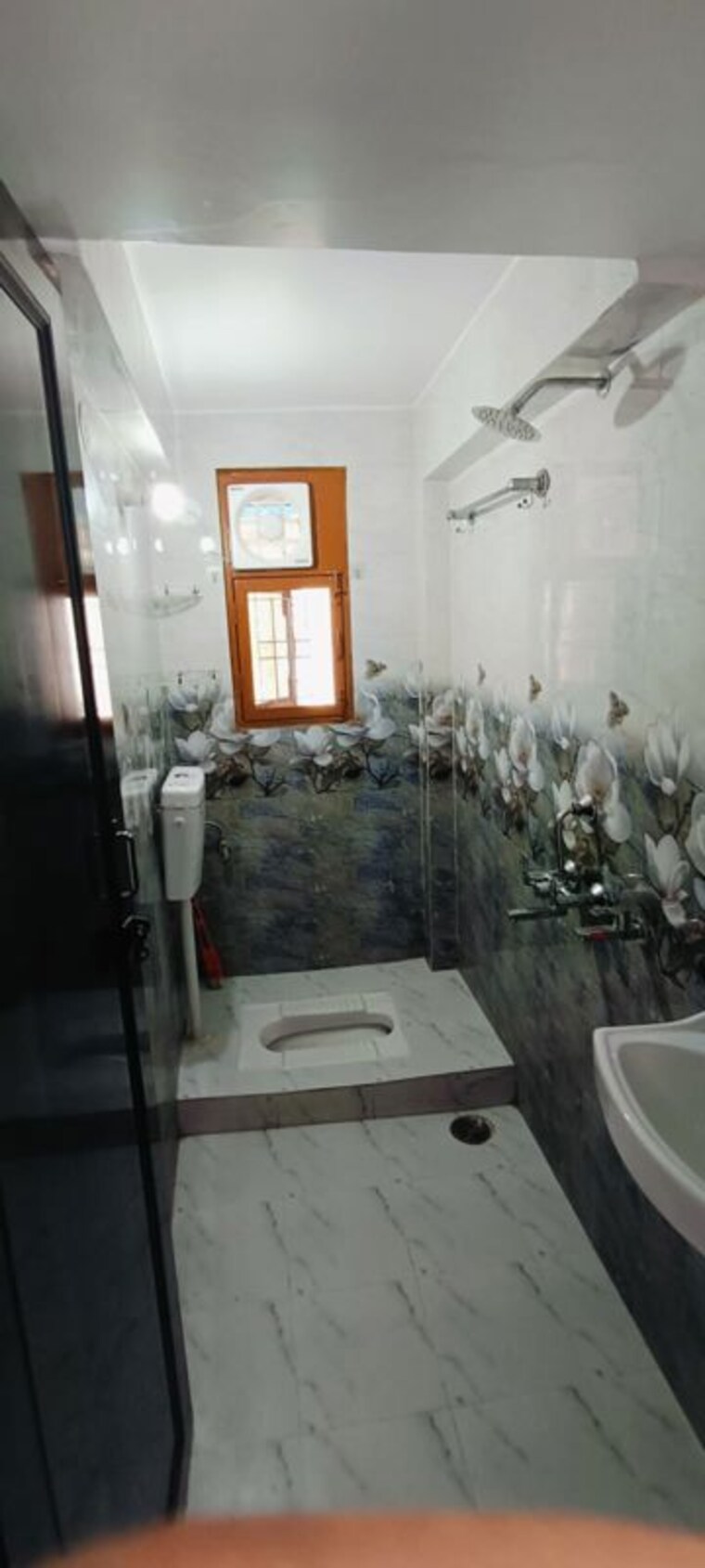 Bathroom, dwarka 3 Bedroom 1710 Sq.Ft. Apartment In Dwarka Delhi 10501629