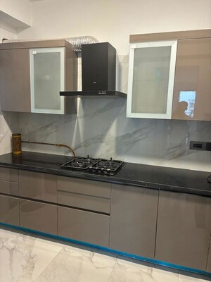 Kitchen in 4 BHK Builder Floor at Dlf Phase ii – for Rent