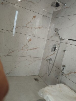Bathroom in 3 BHK Builder Floor at Dlf Phase ii – for Rent