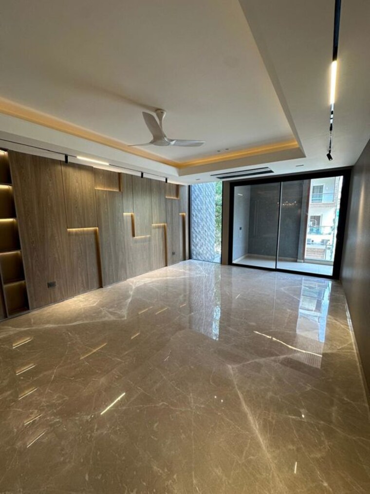 Room, sector 6 dwarka 3 Bedroom 2150 Sq.Ft. Apartment In Sector 6 Dwarka Delhi 10501657