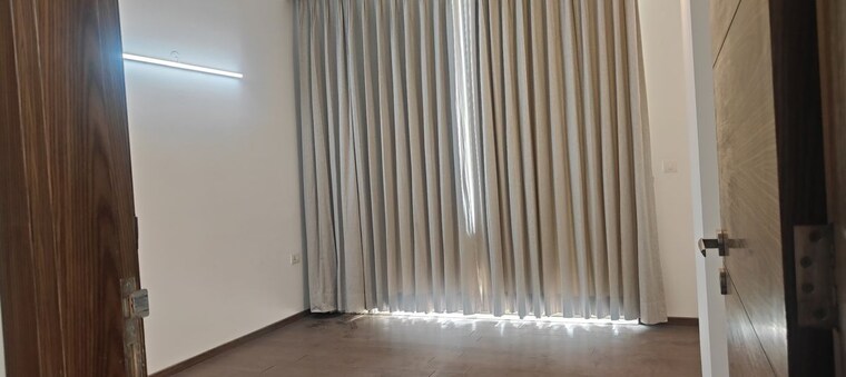 undefined, emaar-emerald-floors-select 3 Bedroom 2403 Sq.Ft. Apartment In Sector 65 Gurgaon 10501676