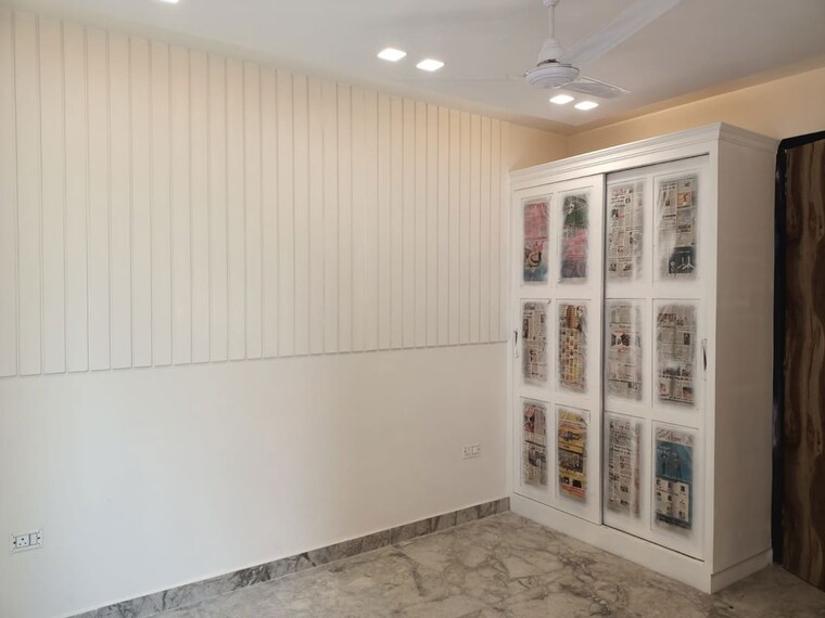 Room, dwarka 4 Bedroom 2400 Sq.Ft. Apartment In Dwarka Delhi 10501697