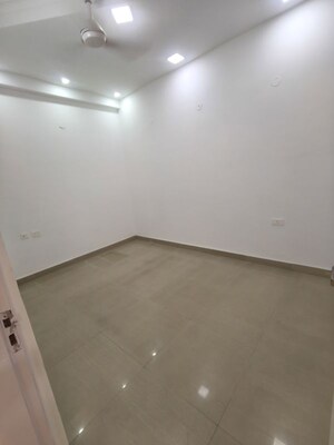 Room in 2 BHK Builder Floor at AJS Heights, Indrapuram – for Rent