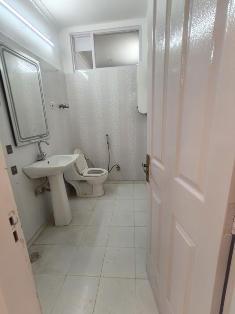 Bathroom, ajs-heights 2 Bedroom 875 Sq.Ft. Builder Floor In Indrapuram Ghaziabad 10501712