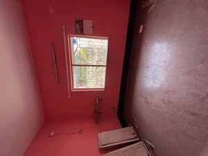 Room in 2.5 BHK Independent House at Ranikuthi – for Rent