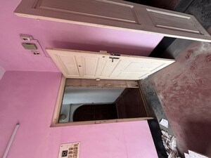 Room in 2.5 BHK Independent House at Ranikuthi – for Rent
