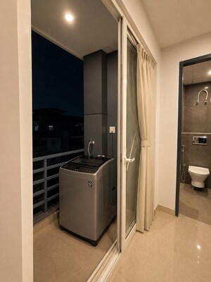 Bathroom in Studio Builder Floor at Sector 38 – for Rent