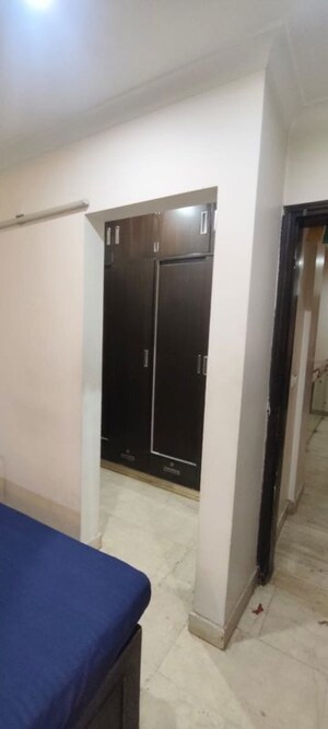 Building Lobby in 4 BHK Builder Floor at SS Hibiscus, Sector 50 – for Sale