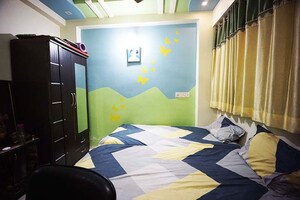 Team Area in 2 BHK Apartment at Nikol – for Sale