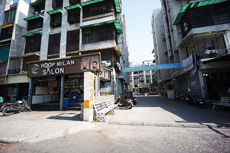 Exterior View, nikol 2 Bedroom 148 Sq.Yd. Apartment In Nikol Ahmedabad 10501726