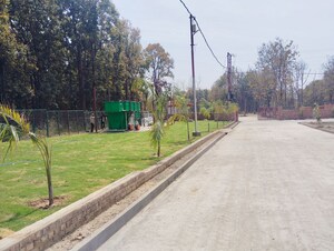   Plot at Pondha – for Sale