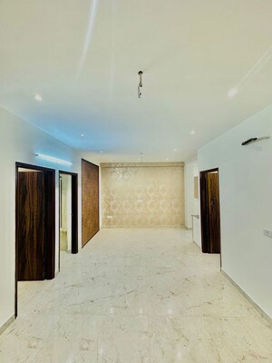 Room in 3 BHK Builder Floor at Preet Colony – for Sale