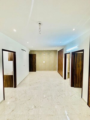 3 BHK Builder Floor For Sale in Preet Colony