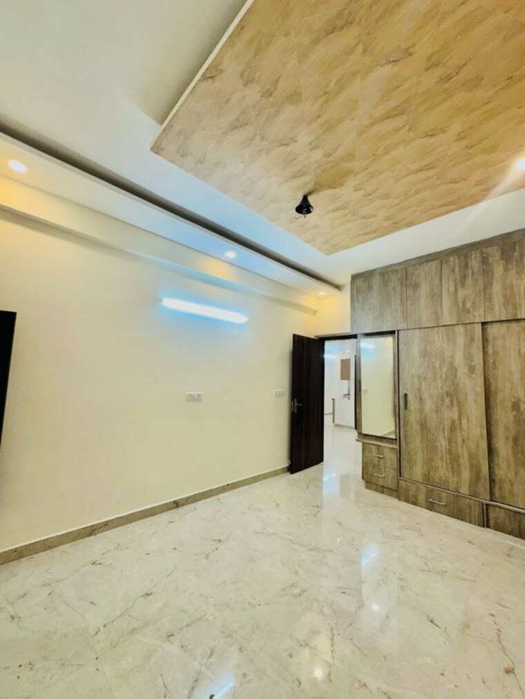 Room, preet colony 3 Bedroom 1150 Sq.Ft. Builder Floor In Preet Colony Zirakpur 10501752