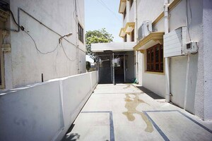 Balcony in 4 BHK Independent House at Ellisbridge – for Sale