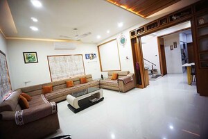 Living Room in 4 BHK Independent House at Ellisbridge – for Sale