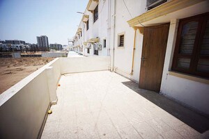 Balcony in 4 BHK Independent House at Ellisbridge – for Sale