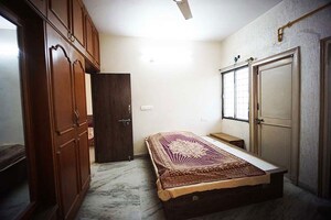 Bedroom in 3 BHK Apartment at Ellisbridge – for Sale