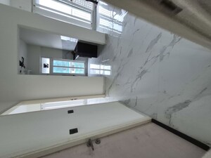 Furnished Amenities in 2 BHK Apartment at Ruparel Sky Green, Kandivali West – for Rent