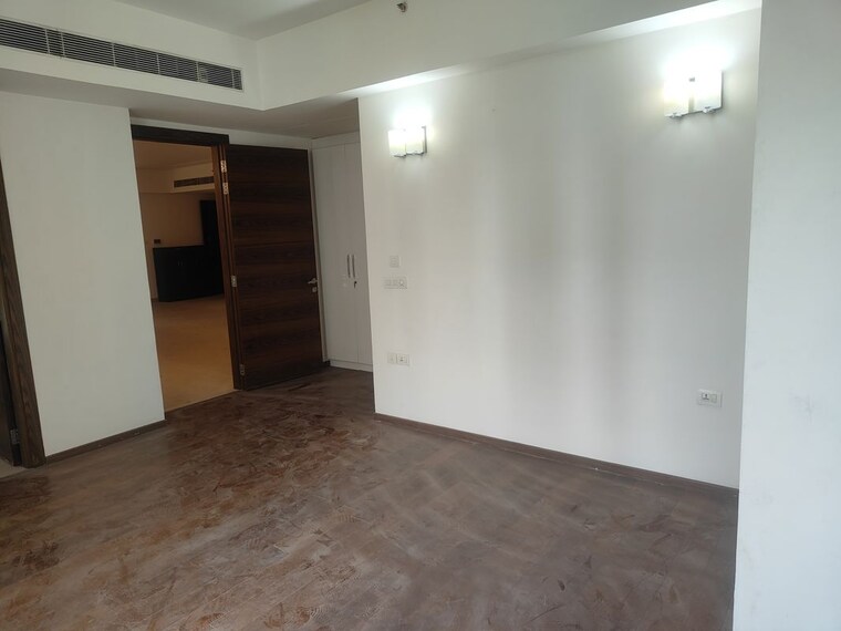 Room, m3m-golf-estate 3 Bedroom 3500 Sq.Ft. Apartment In Sector 65 Gurgaon 10501817