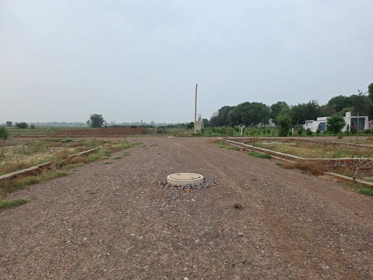undefined, jewar  100 Sq.Yd. Plot In Jewar Greater Noida 10501842