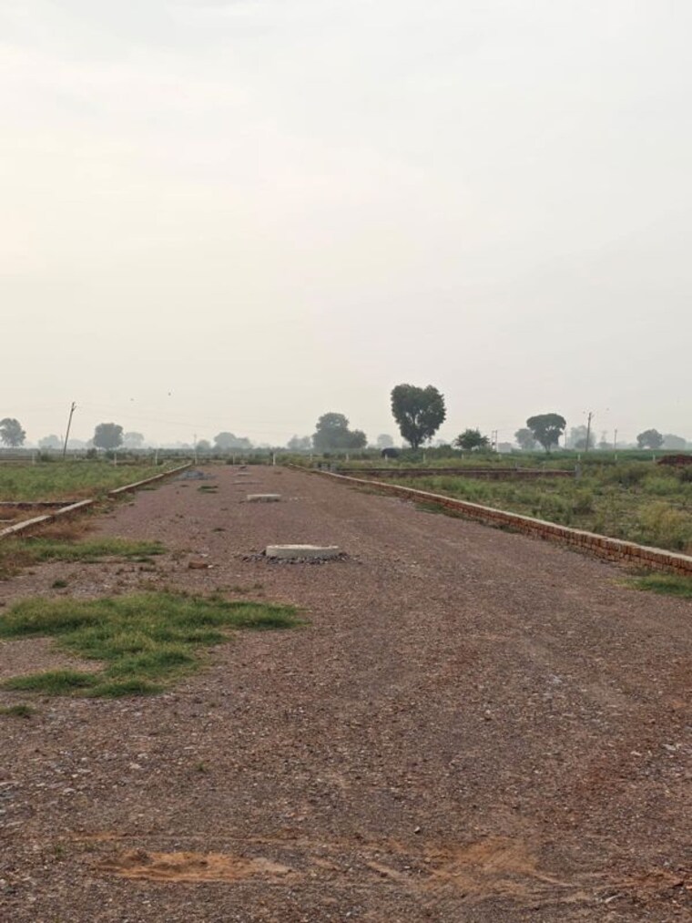 undefined, jewar  100 Sq.Yd. Plot In Jewar Greater Noida 10501842