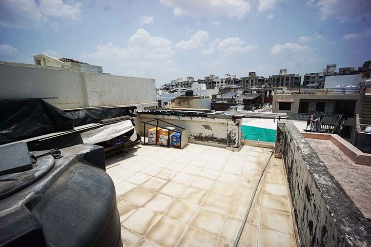  Parking, ghatlodia 2 Bedroom 129 Sq.Yd. Independent House In Ghatlodia Ahmedabad 10501851