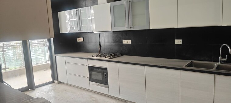 Kitchen, m3m-golf-estate 3 Bedroom 3844 Sq.Ft. Apartment In Sector 65 Gurgaon 10501839