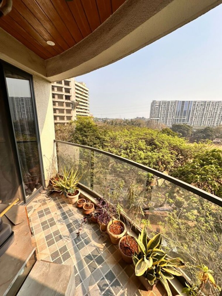Balcony, ashish-chs-ghatkopar 3 Bedroom 1100 Sq.Ft. Apartment In Ghatkopar East Mumbai 10501853
