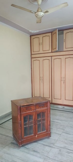 Bedroom in 3.5 BHK Builder Floor at Ip Colony – for Rent