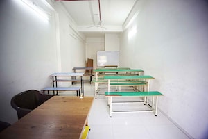 Staircase in  Shop at Nava Naroda – for Sale