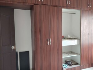 Furnished Amenities in 3 BHK Apartment at Madhapur – for Sale