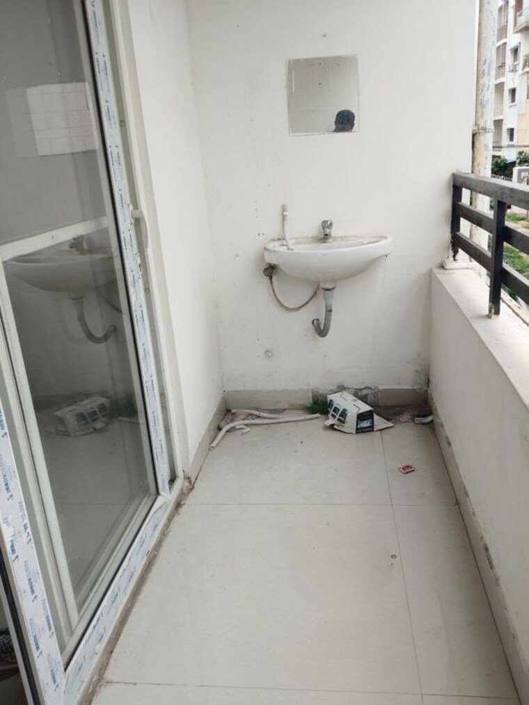 Balcony, madhapur 3 Bedroom 1170 Sq.Ft. Apartment In Madhapur Hyderabad 10501844