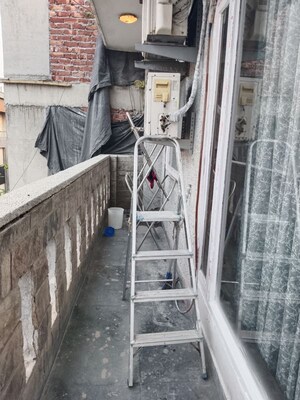 Balcony in 2 BHK Apartment at Arjun Nagar – for Rent