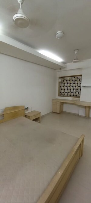 2 BHK Apartment For Rent in Ambawadi