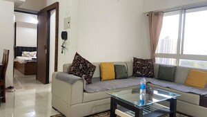 2 BHK Apartment For Rent in Lodha Amara, Kolshet Road