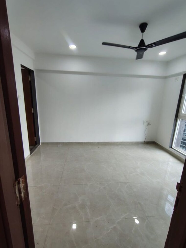 Bathroom, newyork-ranbir-heights 1 Bedroom 500 Sq.Ft. Apartment In Andheri East Mumbai 10501896
