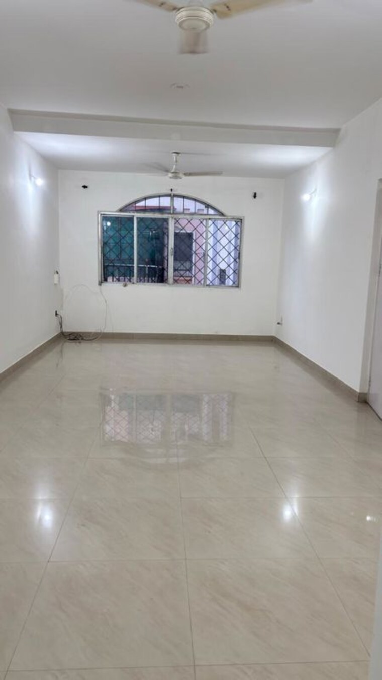 Room, kolte-patil-green-acre 2 Bedroom 1000 Sq.Ft. Apartment In Salunkhe Vihar Society Pune 10501907