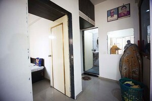 Team Area in 2 BHK Apartment at Nava Naroda – for Sale