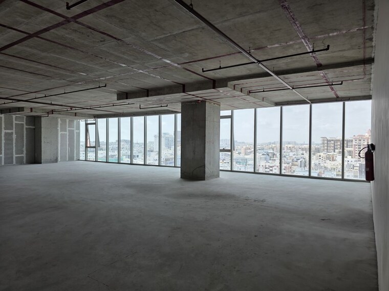  Parking, kokapet Commercial Showroom 3300 Sq.Ft. In Kokapet Hyderabad 10501920