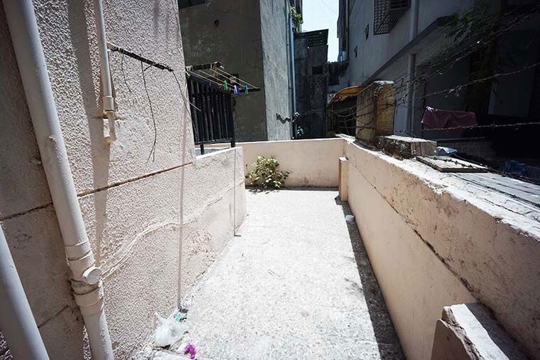 Balcony, isanpur 3 Bedroom 125 Sq.Yd. Apartment In Isanpur Ahmedabad 10501941