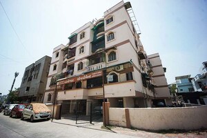 3 BHK Apartment For Sale in Isanpur