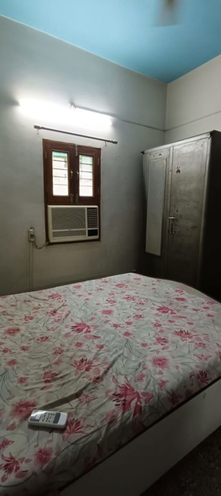Room, memnagar 1 Bedroom 850 Sq.Ft. Apartment In Memnagar Ahmedabad 10501954
