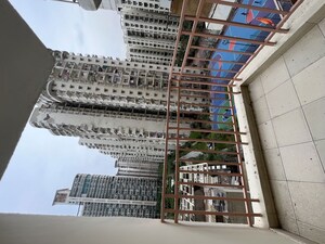 3 BHK Apartment – Exterior View View at Mahagun Moderne, Sector 78 - for Rent