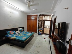 Bedroom in 2.5 BHK Builder Floor at RWA Apartments Sector 40, Sector 40 – for Rent