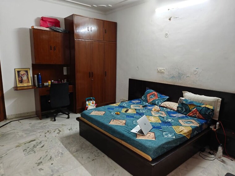 Bedroom, rwa-apartments-sector-40 2.5 Bedroom 860 Sq.Ft. Builder Floor In Sector 40 Noida 10501967