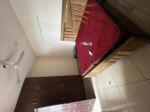 Furnished Amenities in 2 BHK Apartment at Supertech Cape Town, Sector 74 – for Rent