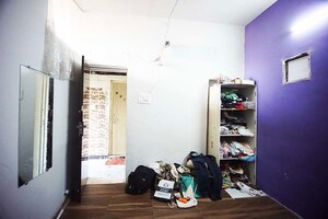 Parking in 3 BHK Independent House at Satellite – for Sale