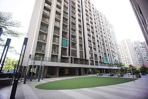 3 BHK Apartment For Sale in Makarba